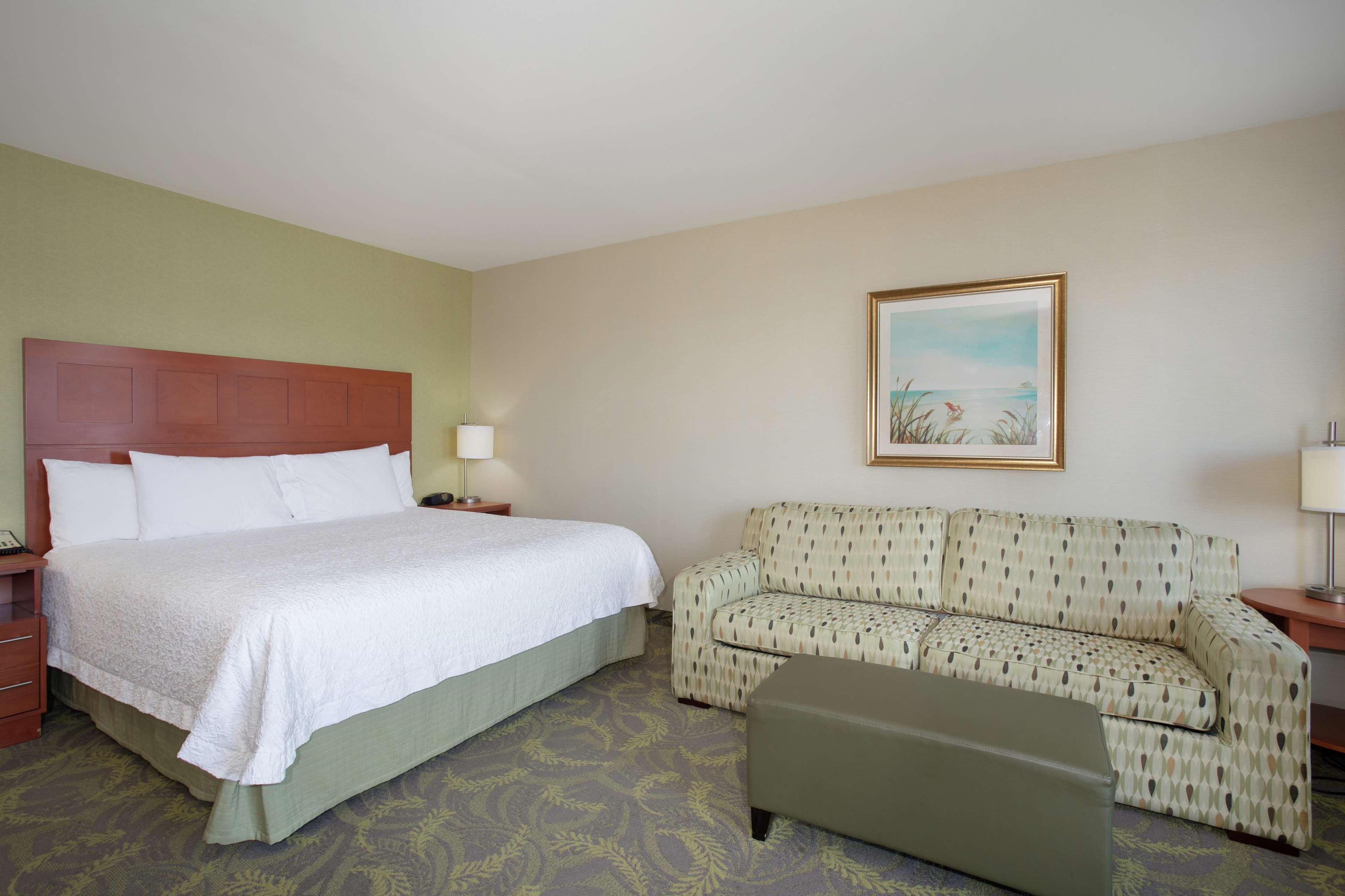 Hampton Inn & Suites Astoria Buitenkant foto
