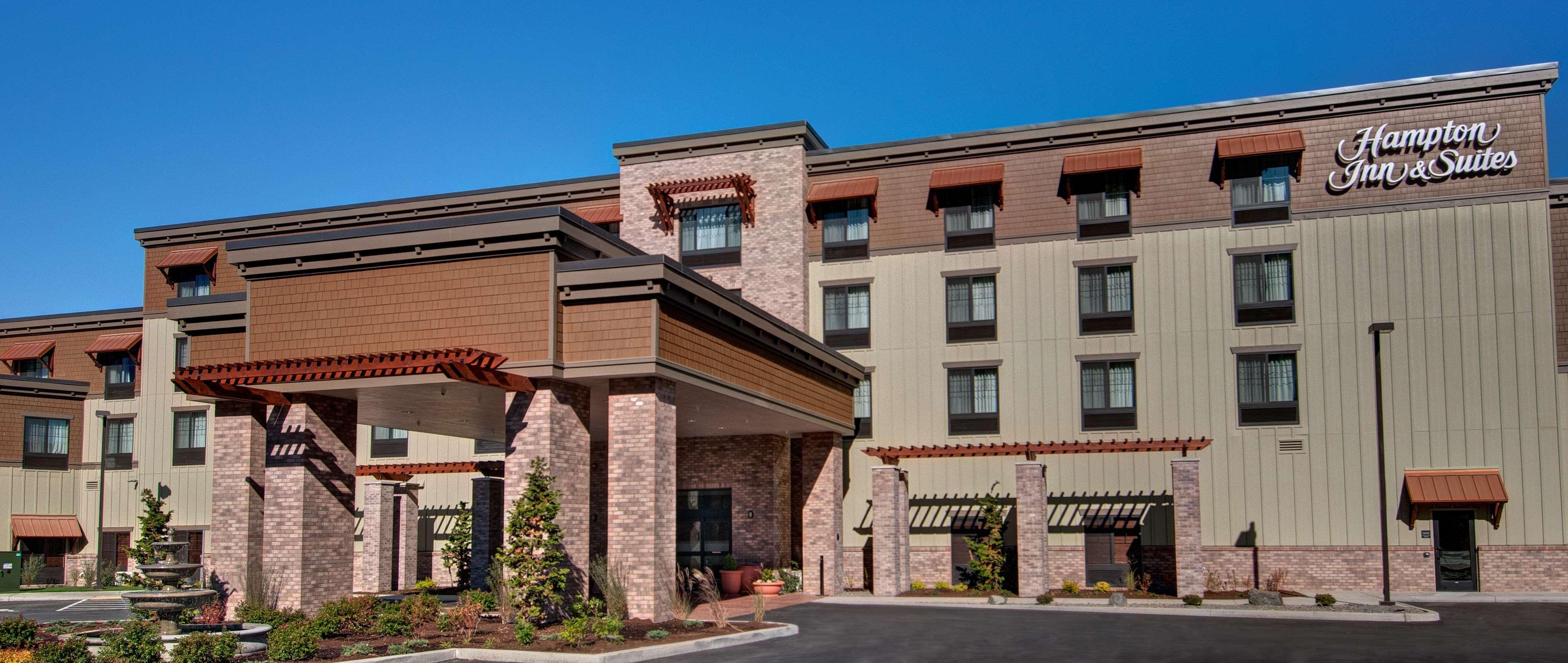 Hampton Inn & Suites Astoria Buitenkant foto