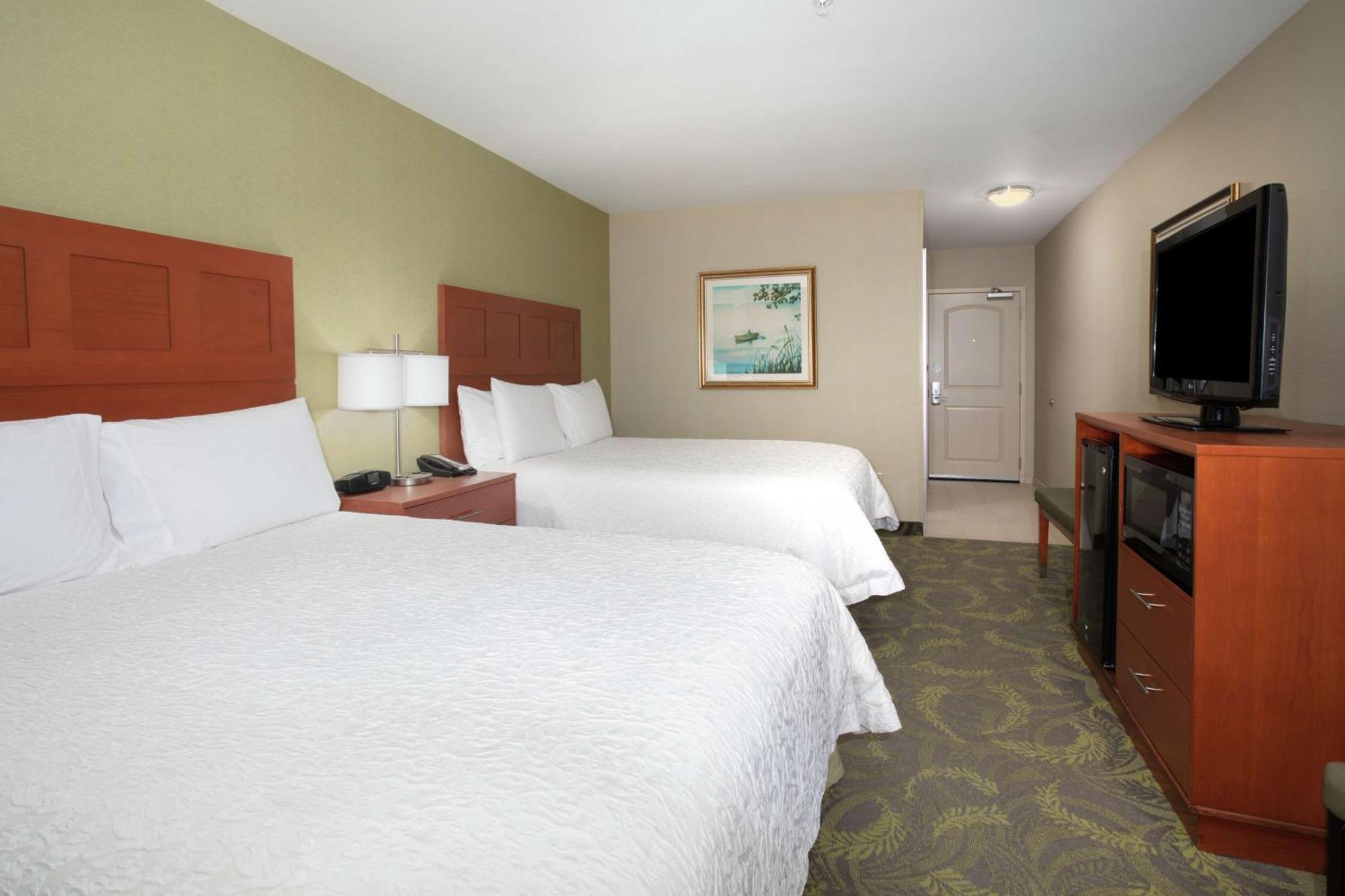 Hampton Inn & Suites Astoria Buitenkant foto