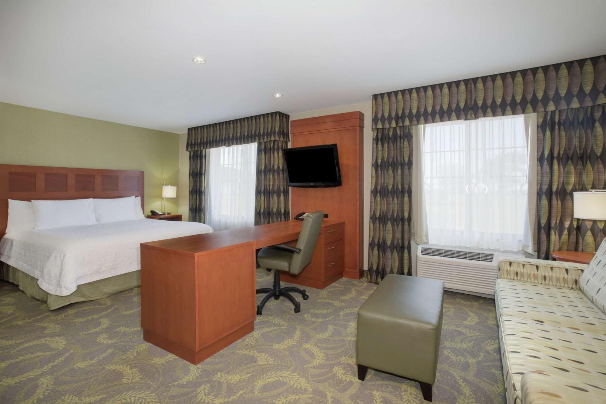 Hampton Inn & Suites Astoria Buitenkant foto